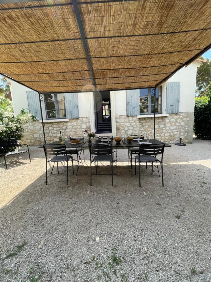 Holiday home - Maison Les Calanques - Piscine Chauffee Cassis