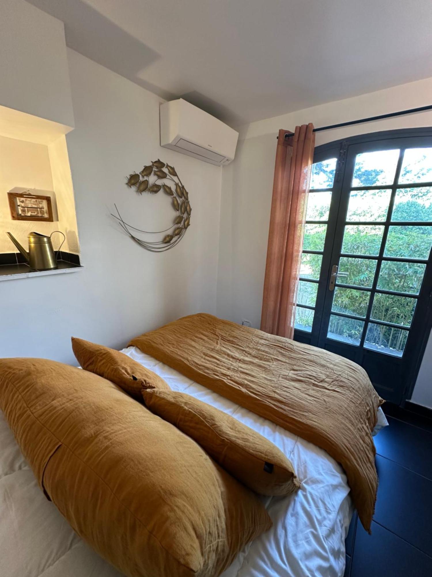 - Maison Les Calanques - Piscine Chauffee A 30c *